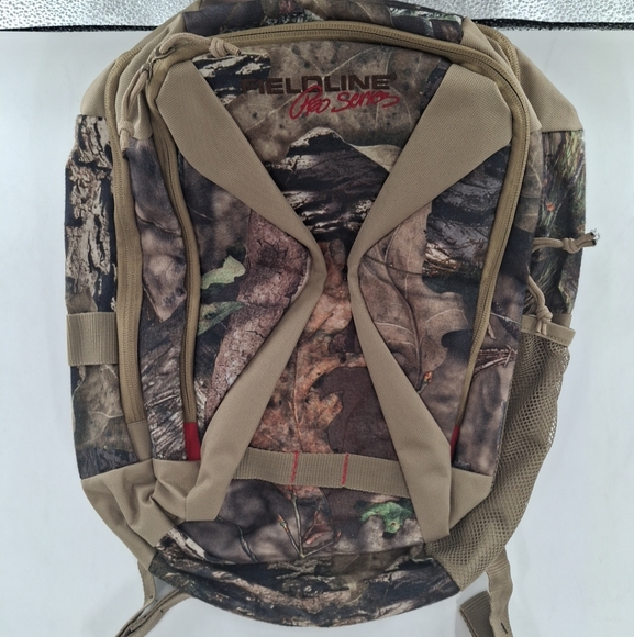 Fieldline Pro‎ Series Women’s Black Canyon Backpack - Picture 1 of 8